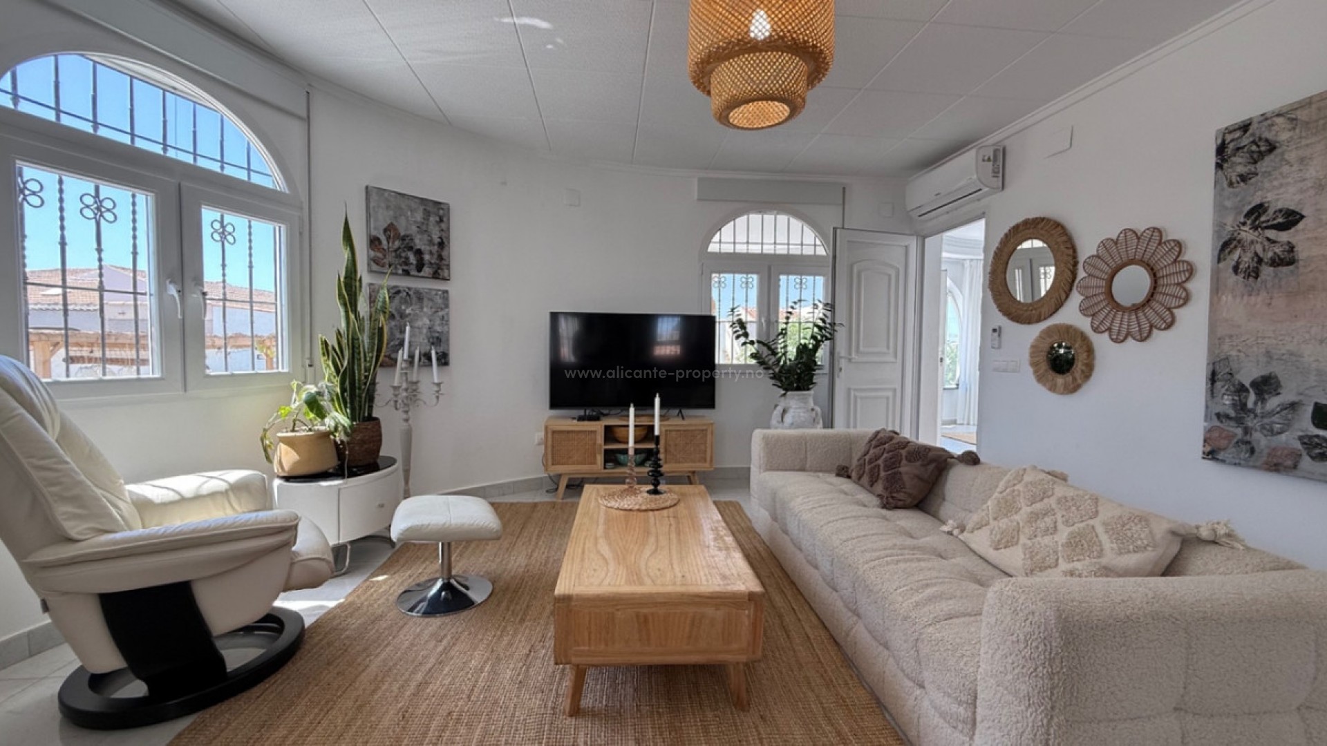 Villa in Torrevieja Centro