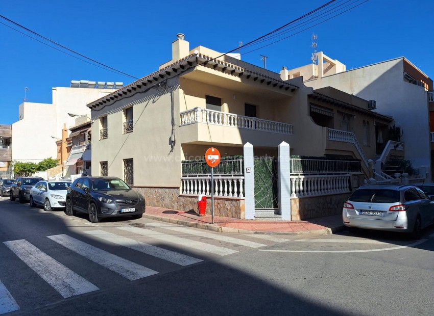 Villa in Torrevieja Centro