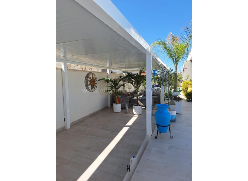 Villa in Torrevieja Centro