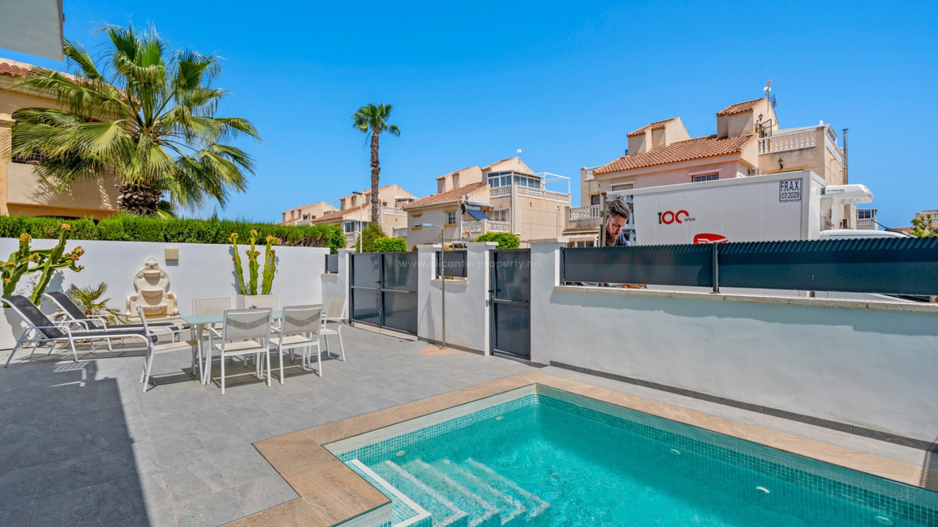 Villa in Torrevieja Centro