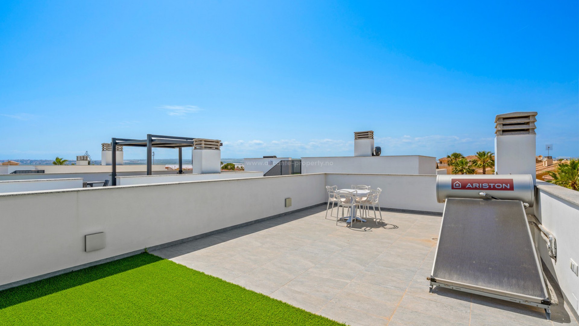 Villa in Torrevieja Centro