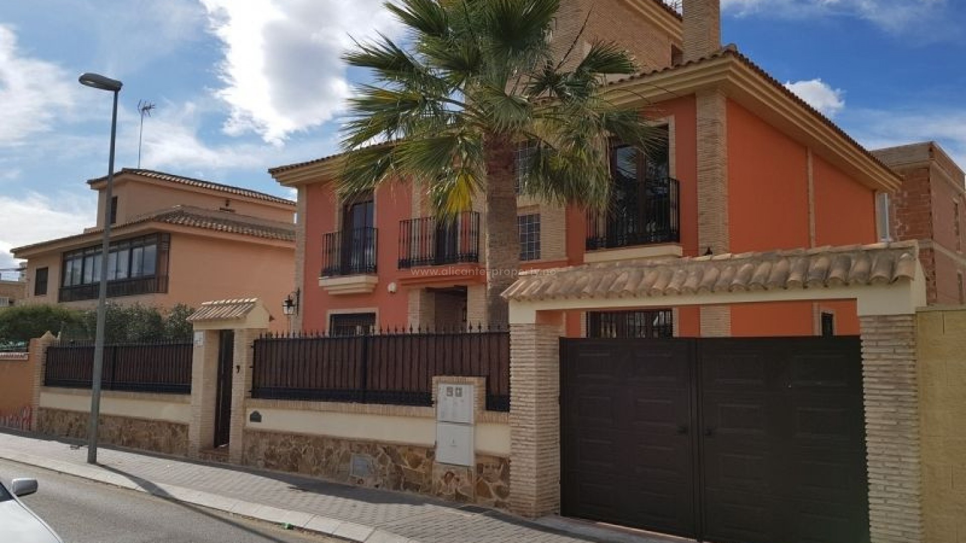 Villa in Torrevieja Centro