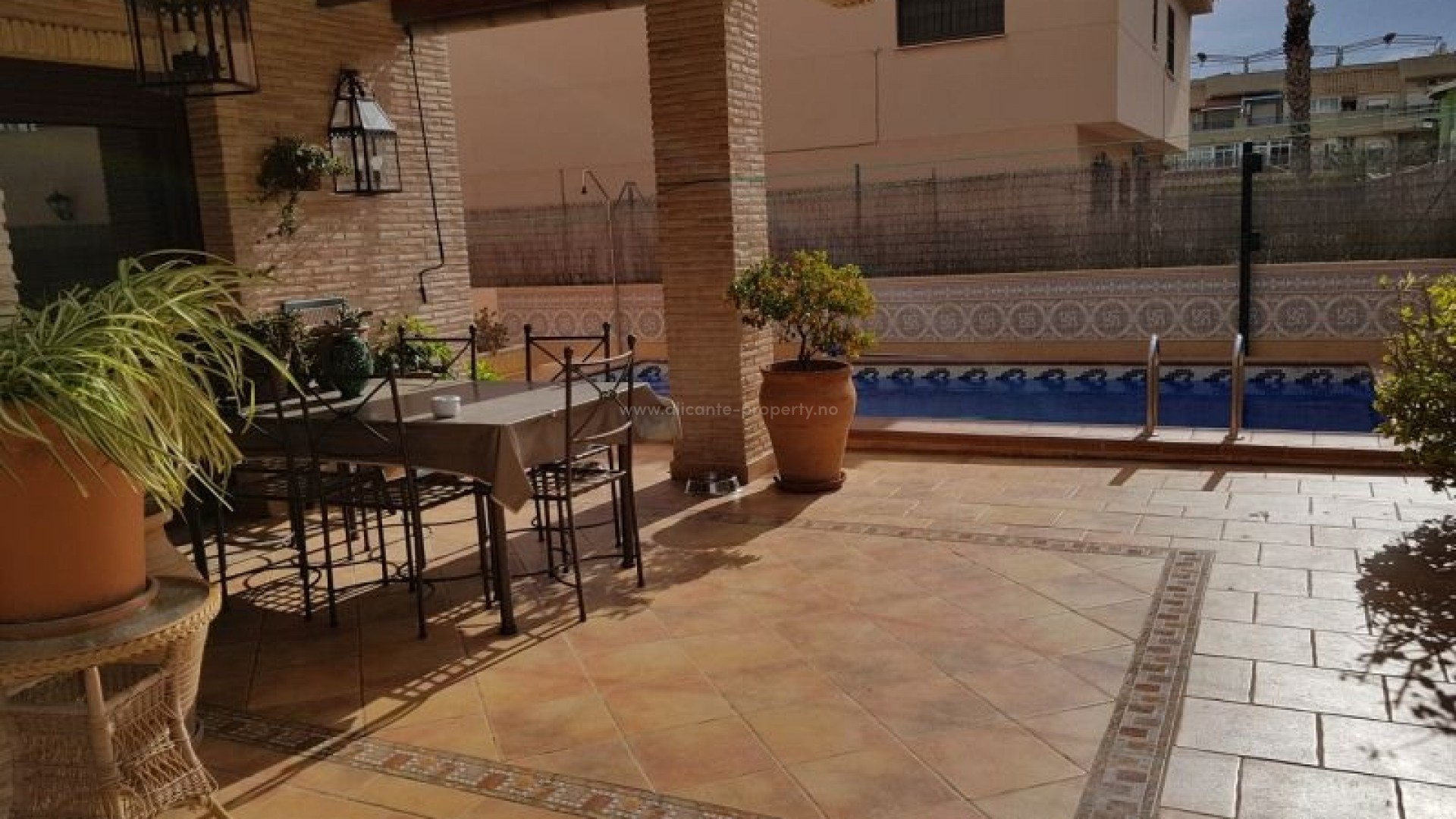 Villa in Torrevieja Centro