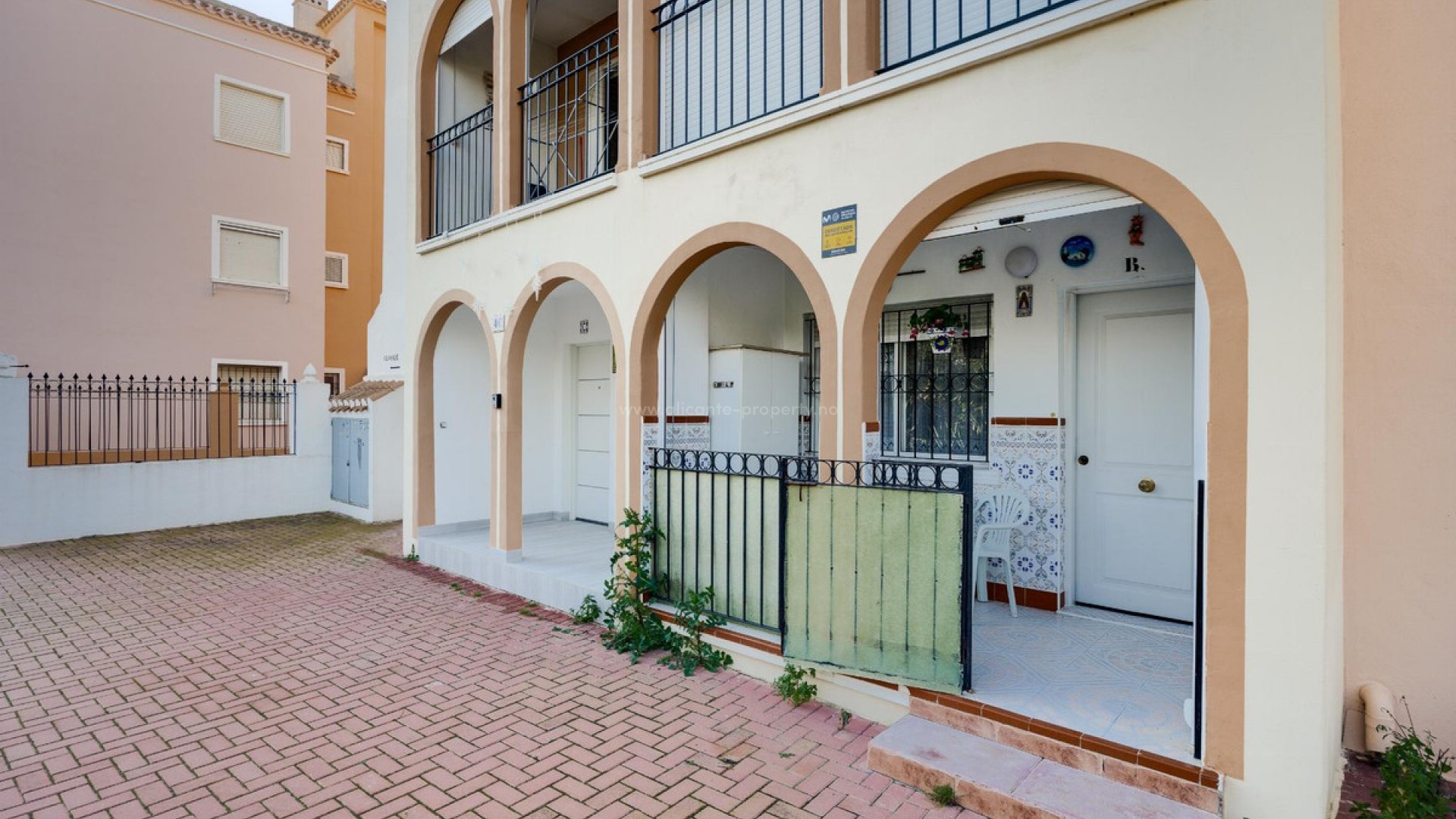 Villa in Torrevieja Centro