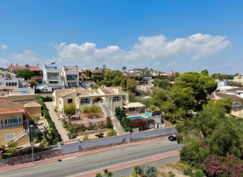 Villa in Torrevieja Centro