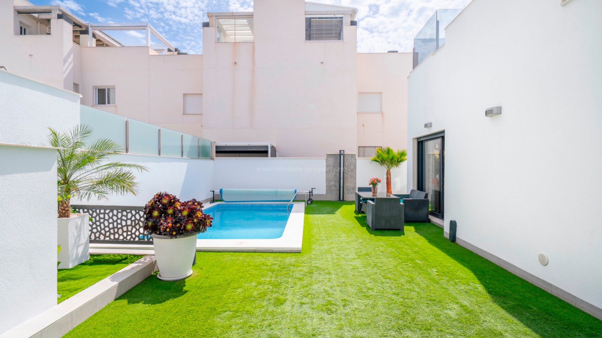 Villa in Torrevieja Centro