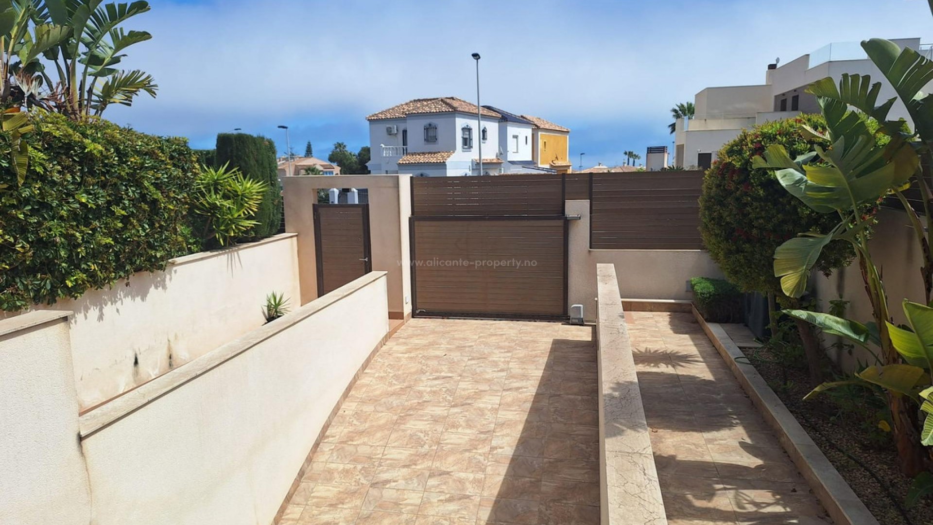 Villa in Torrevieja Centro