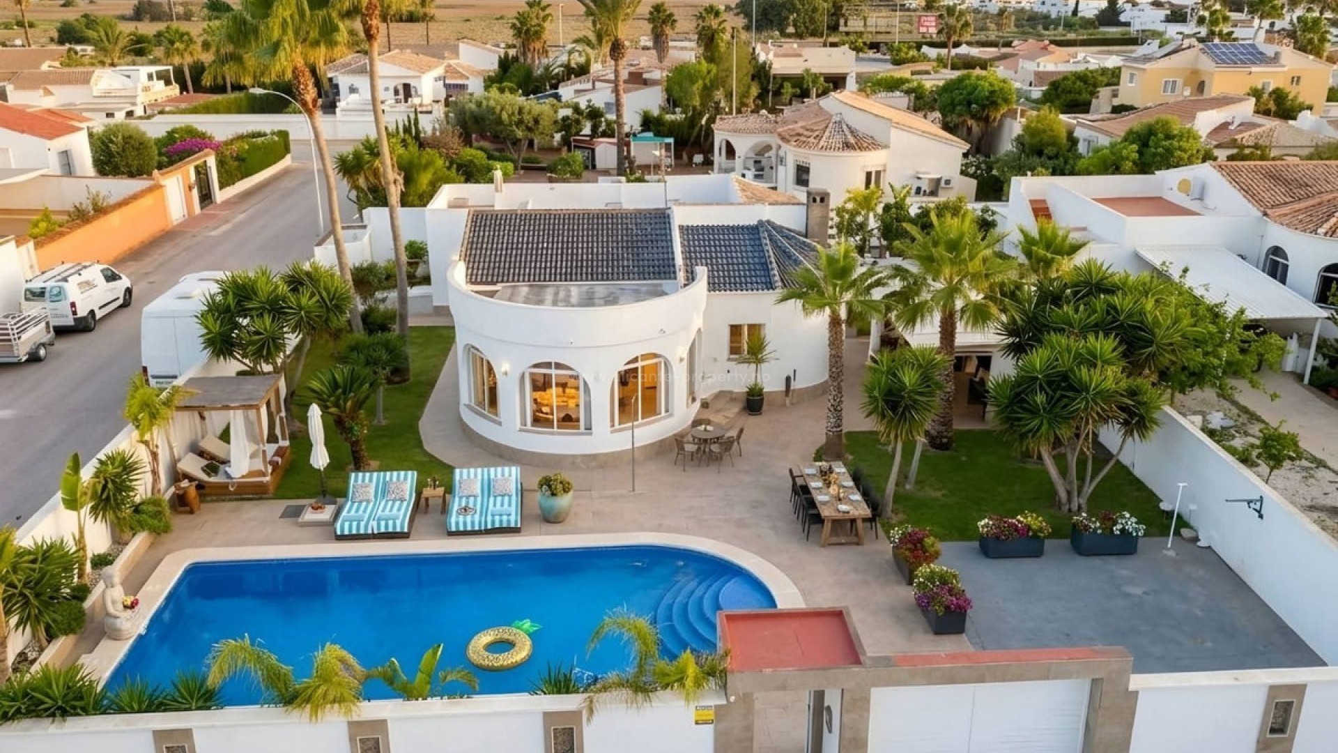 Villa in Torrevieja Centro