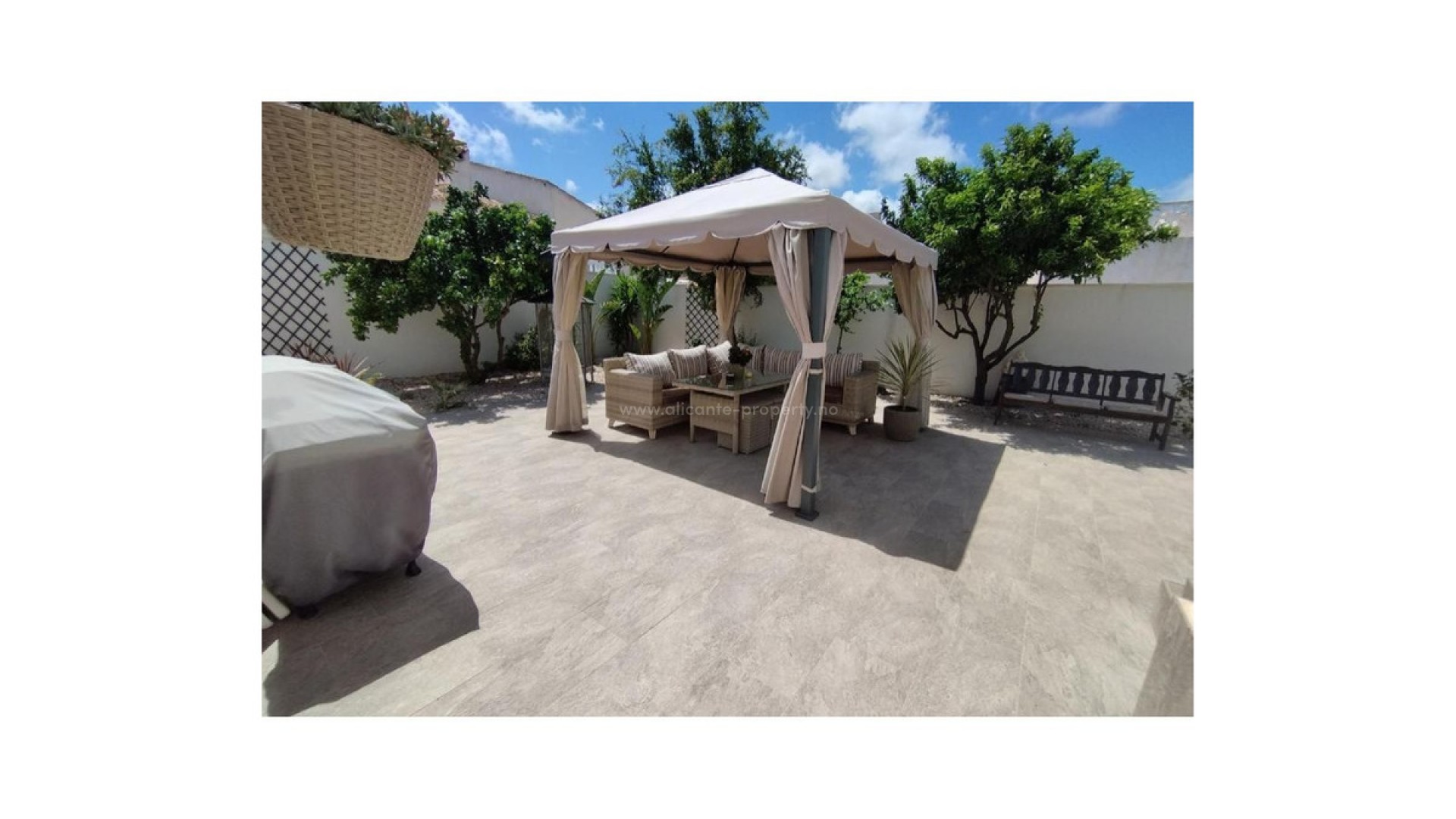 Villa in Torrevieja Centro