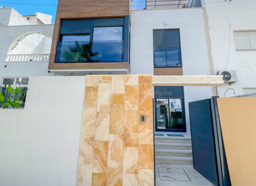 Villa in Torrevieja Centro