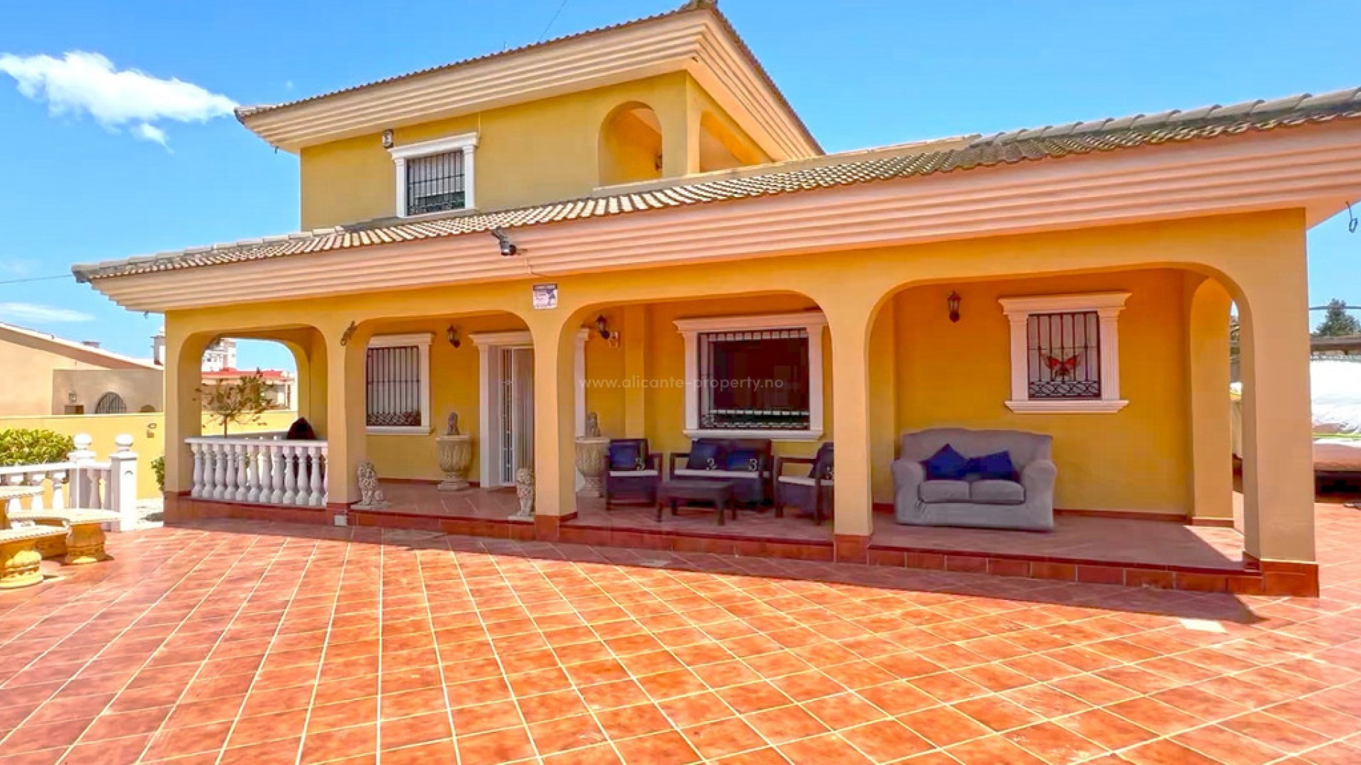 Villa in Torrevieja Centro