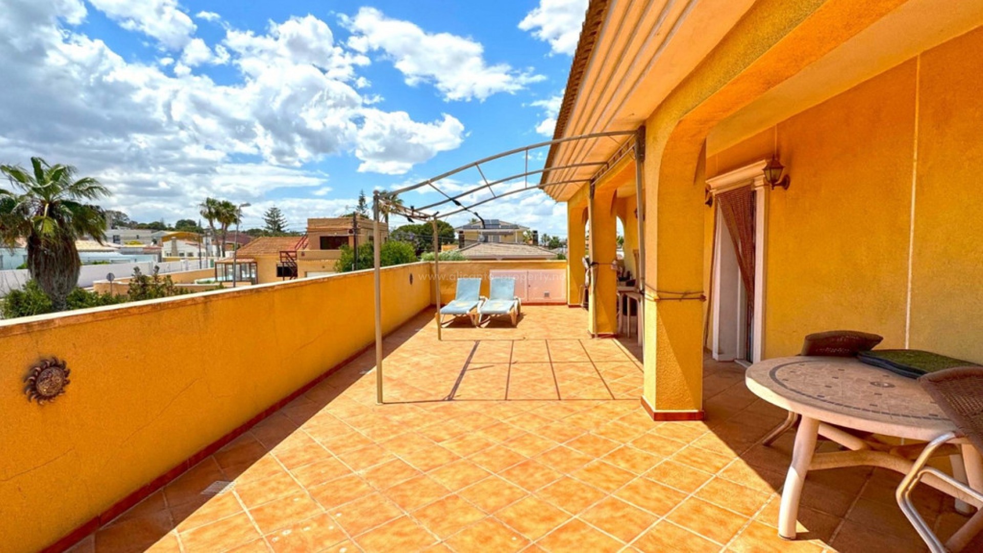 Villa in Torrevieja Centro