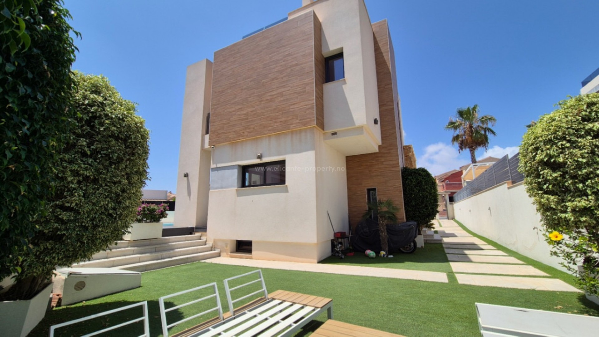 Villa in Torrevieja Centro