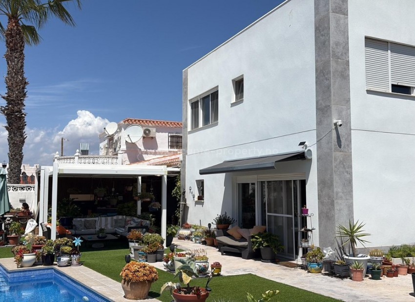 Villa in Torrevieja Centro