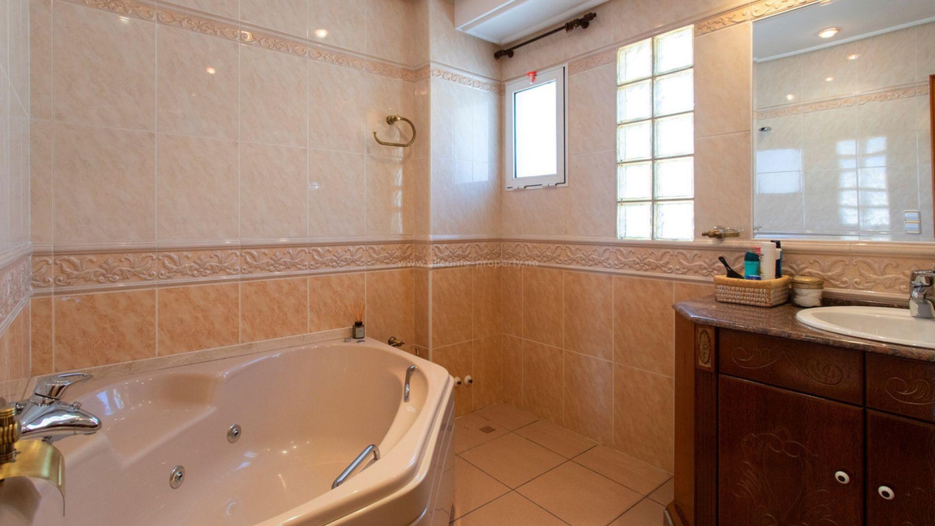 Villa in Torrevieja Centro