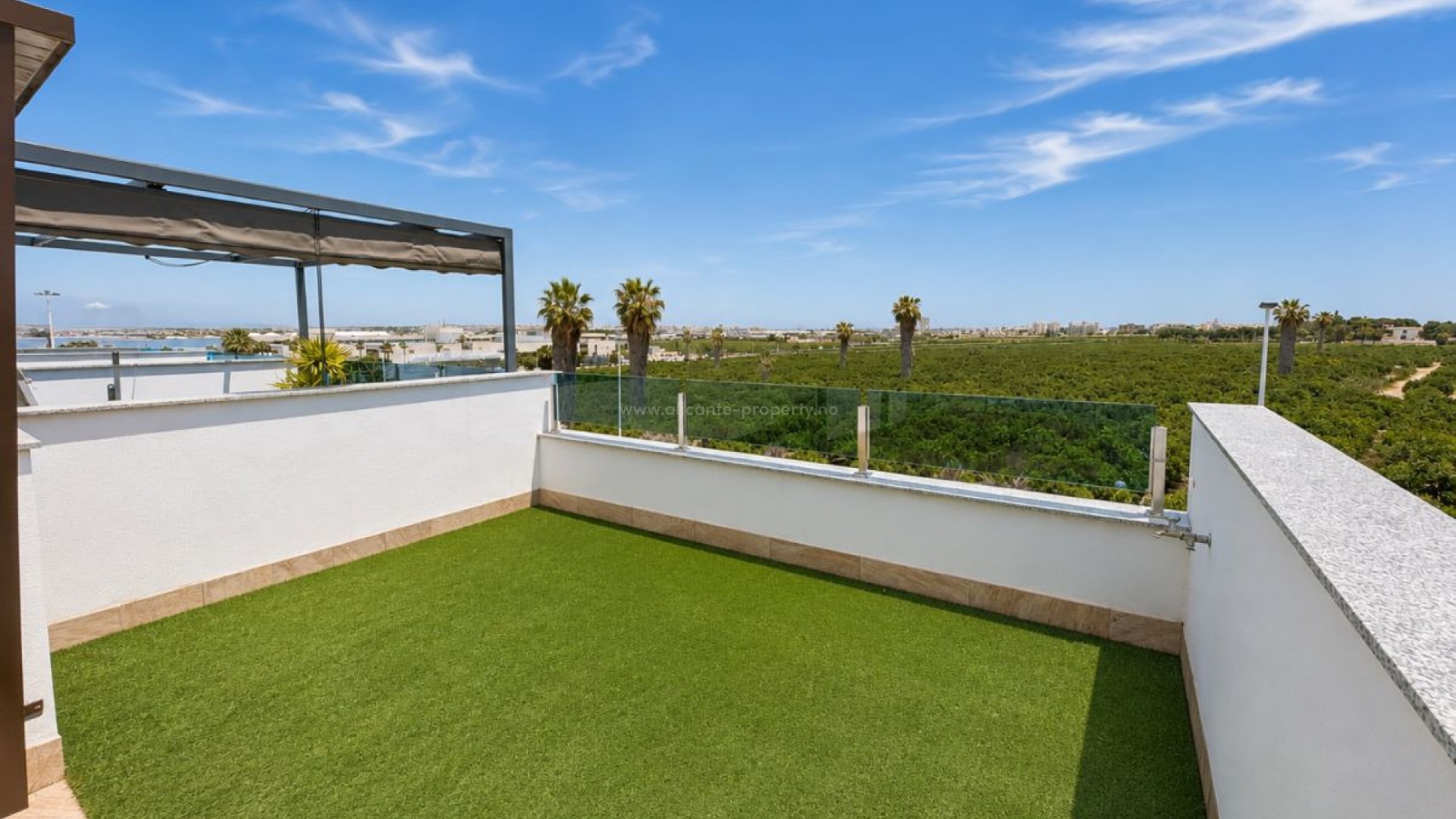 Villa in Torrevieja Centro