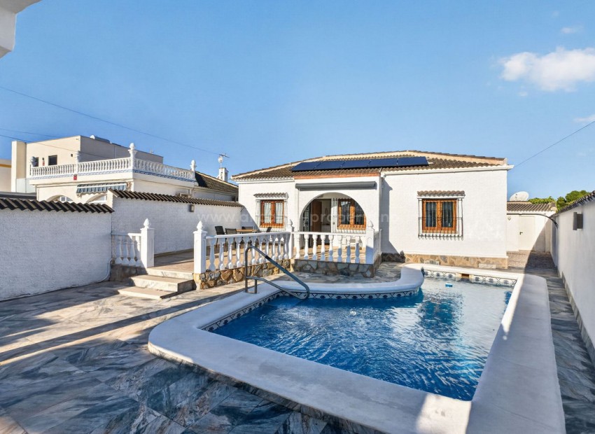 Villa in Torrevieja Centro