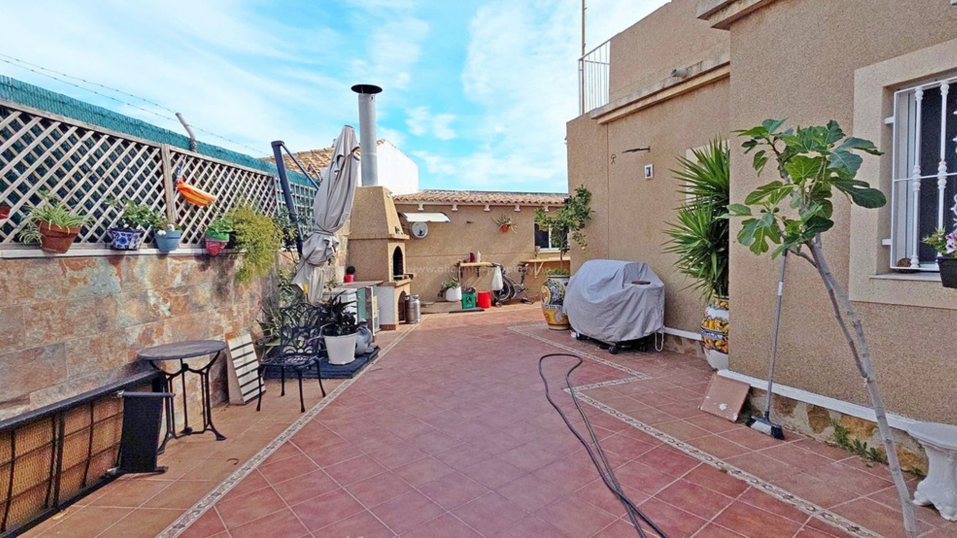 Villa in Torrevieja Centro