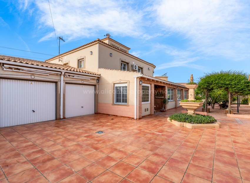 Villa in Torrevieja