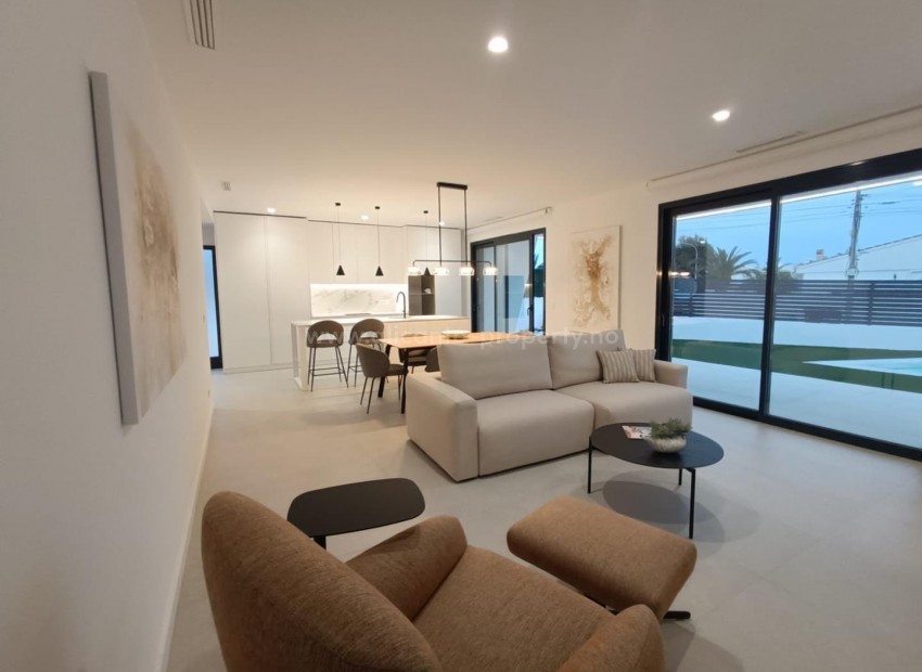 Villa in Town Center