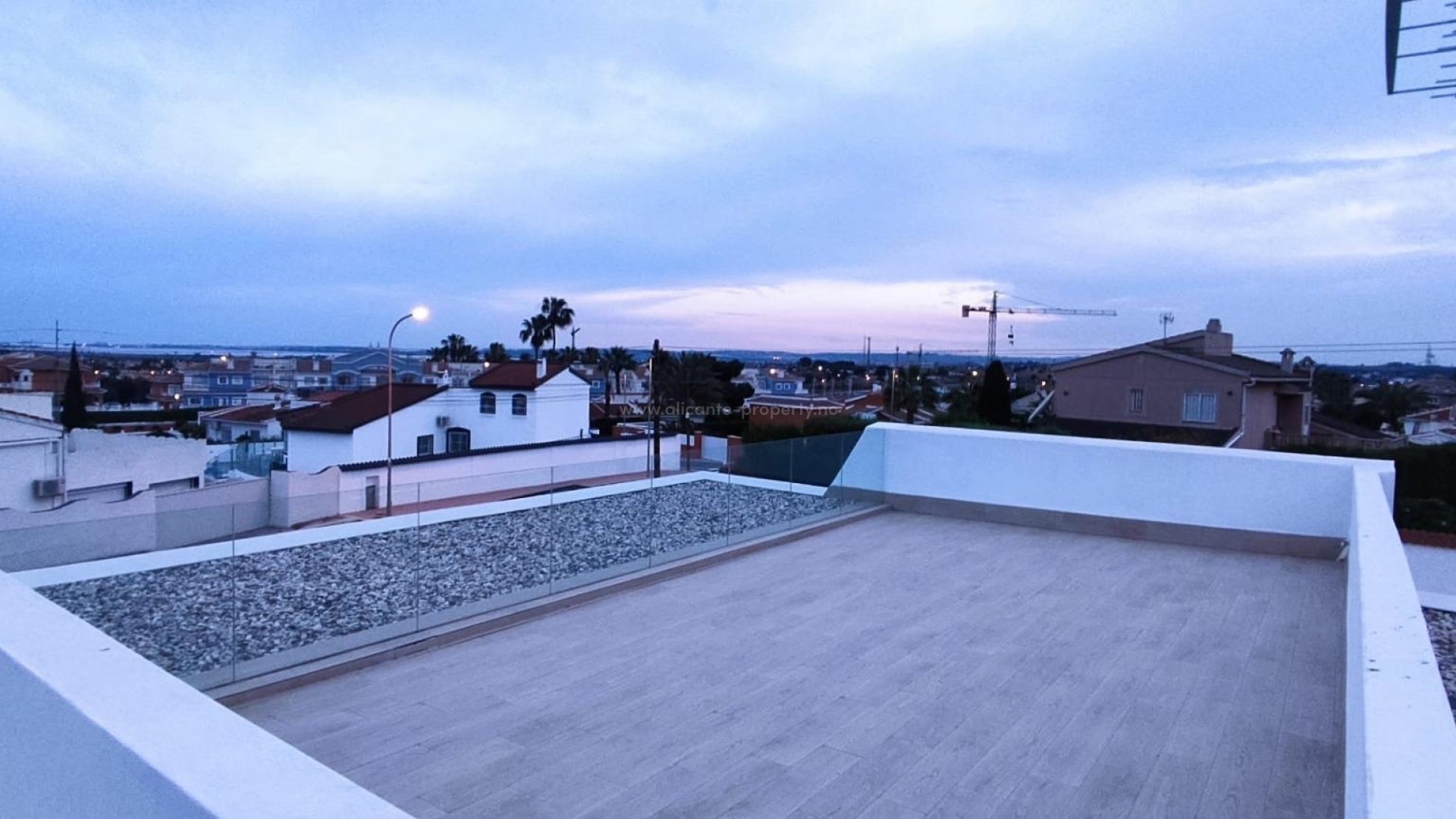 Villa in Town Center