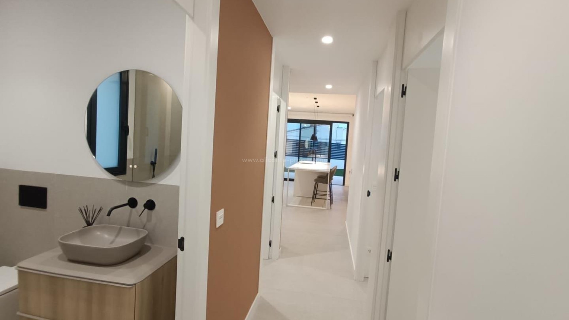 Villa in Town Center