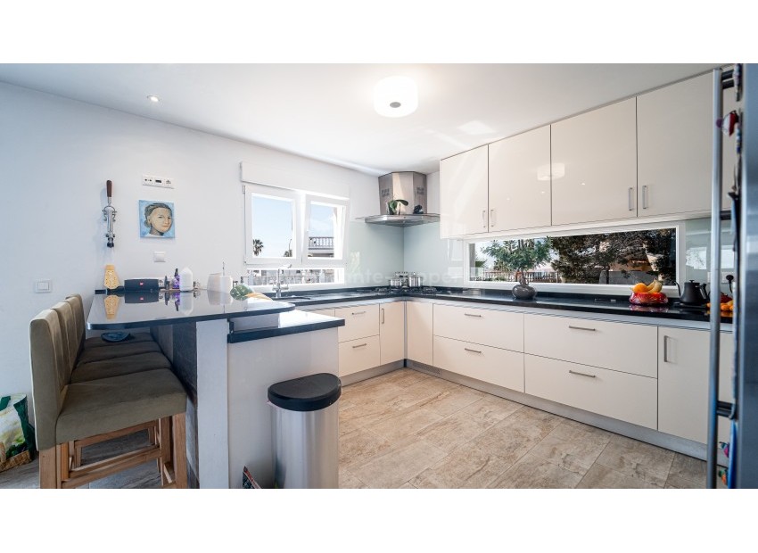 Villa in Town Center