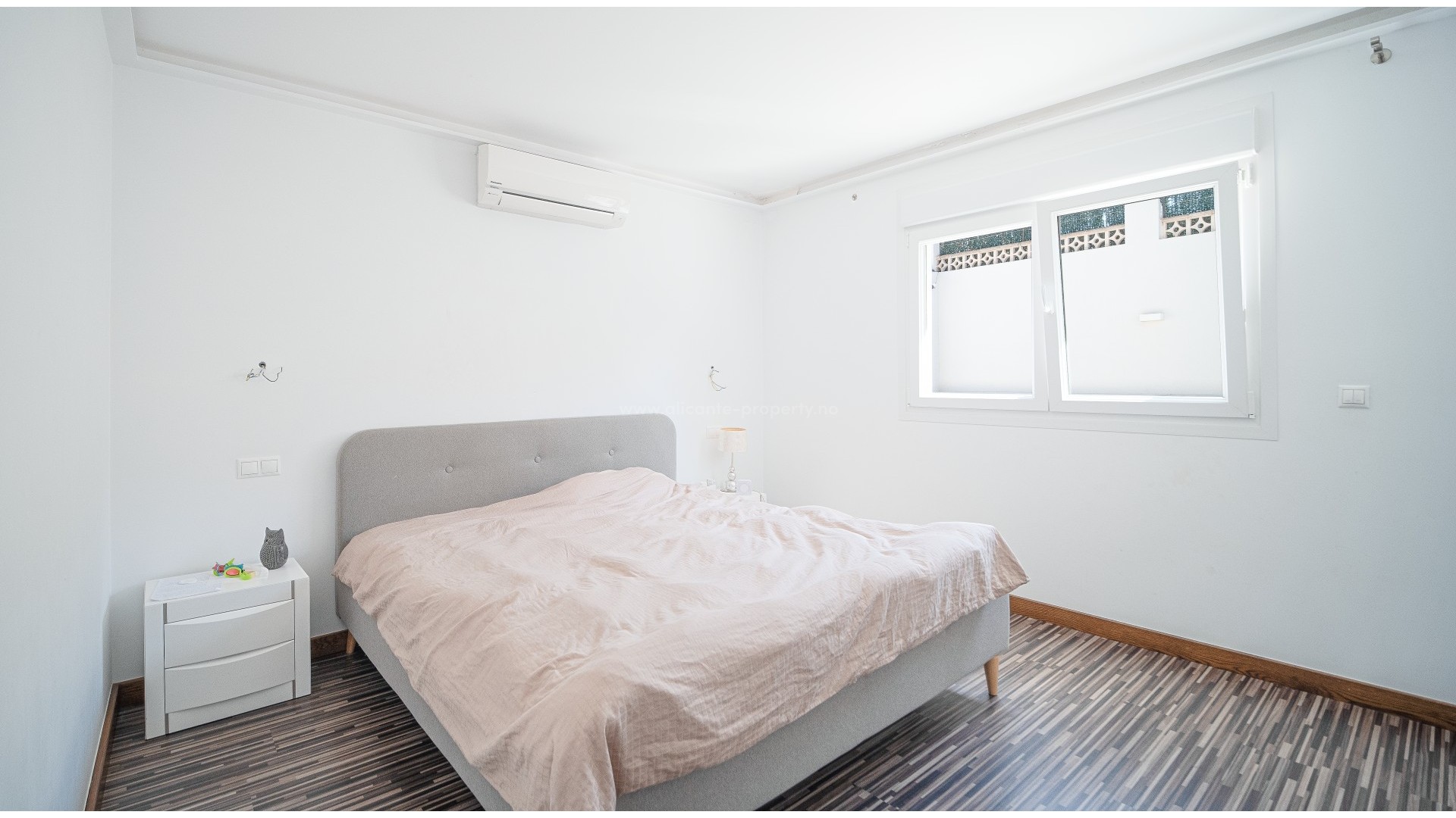 Villa in Town Center