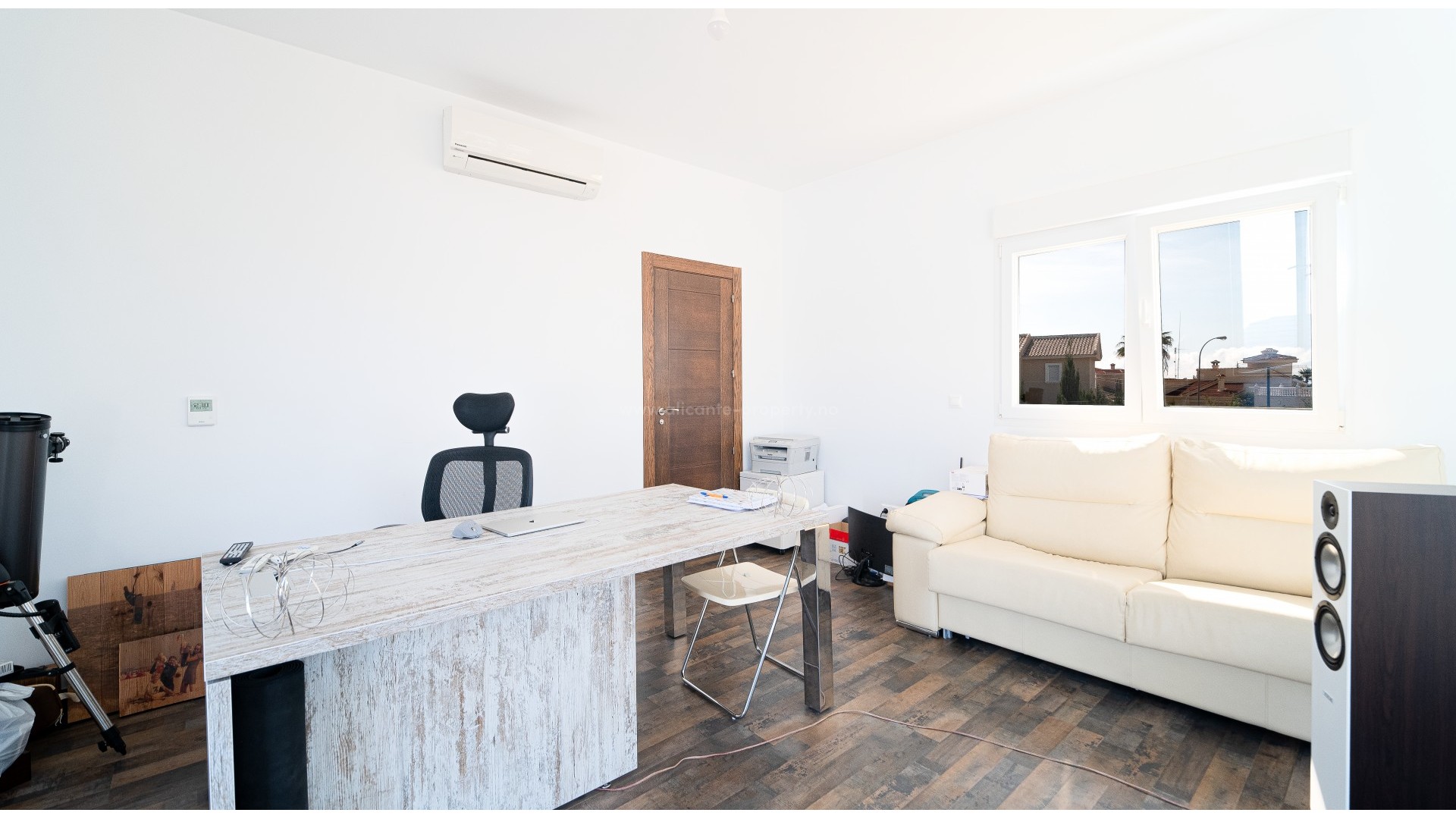 Villa in Town Center