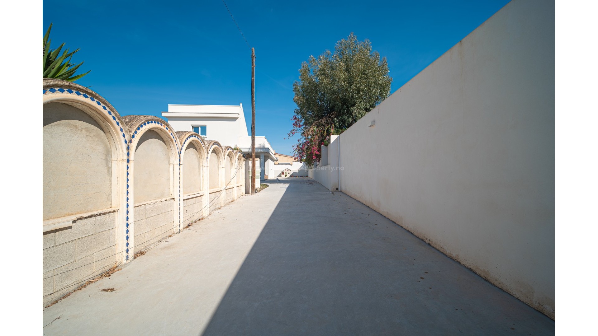 Villa in Town Center