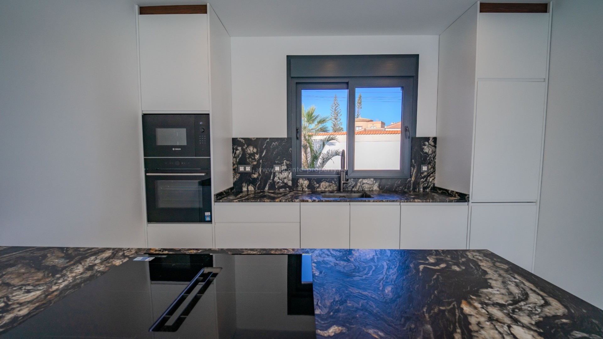 Villa in Town Center