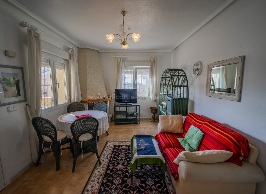 Villa in Town Center