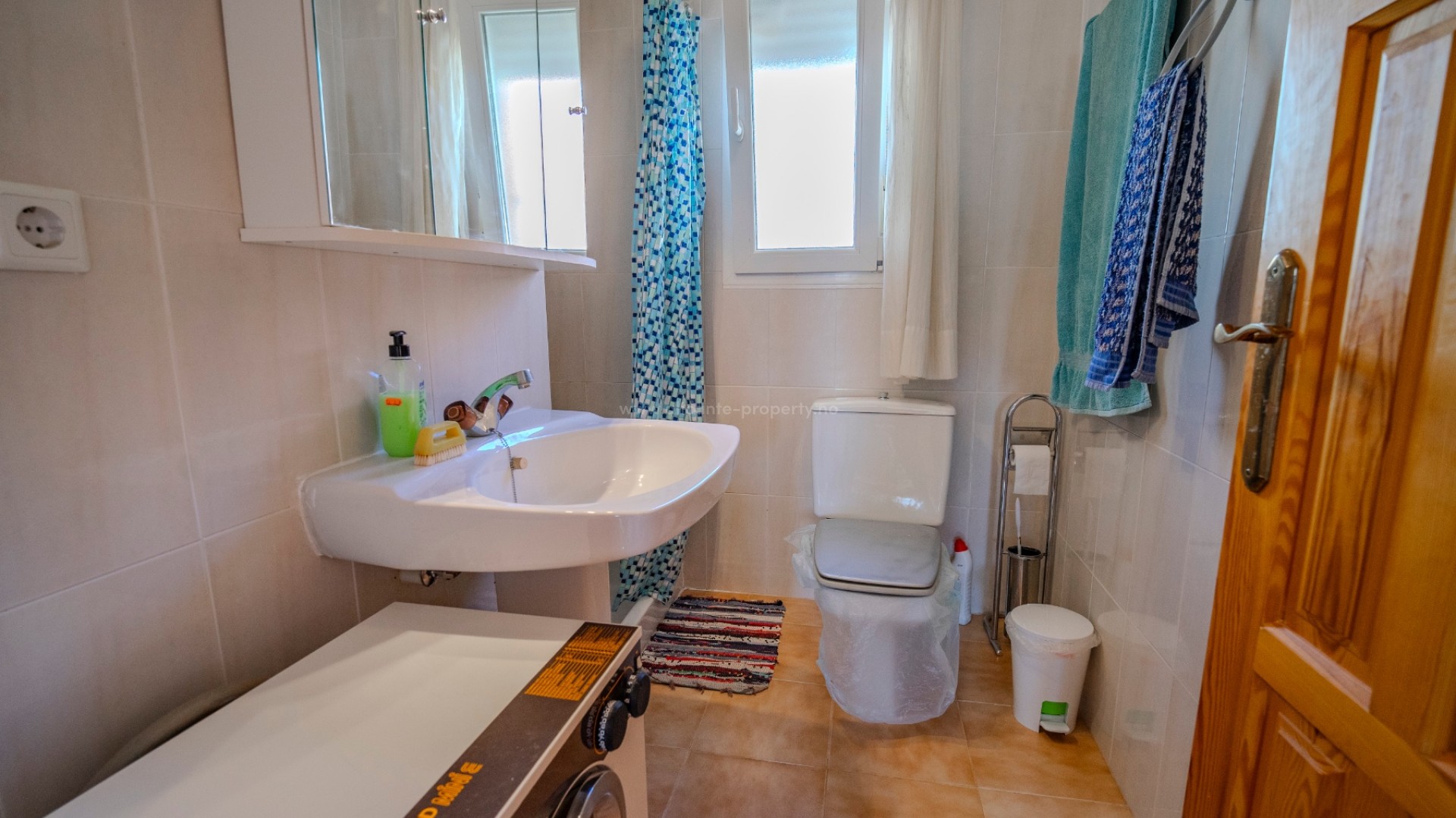 Villa in Town Center