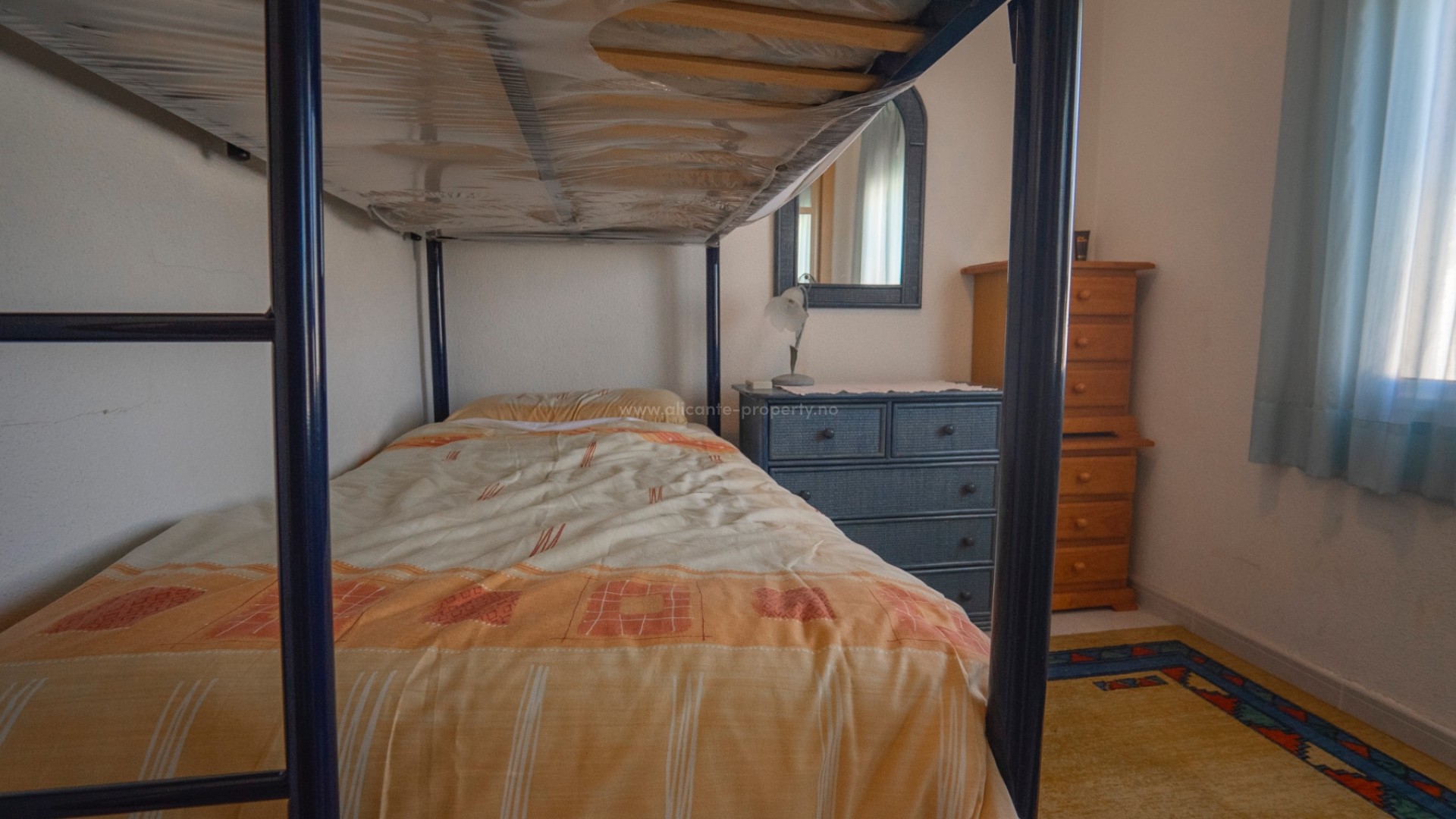 Villa in Town Center