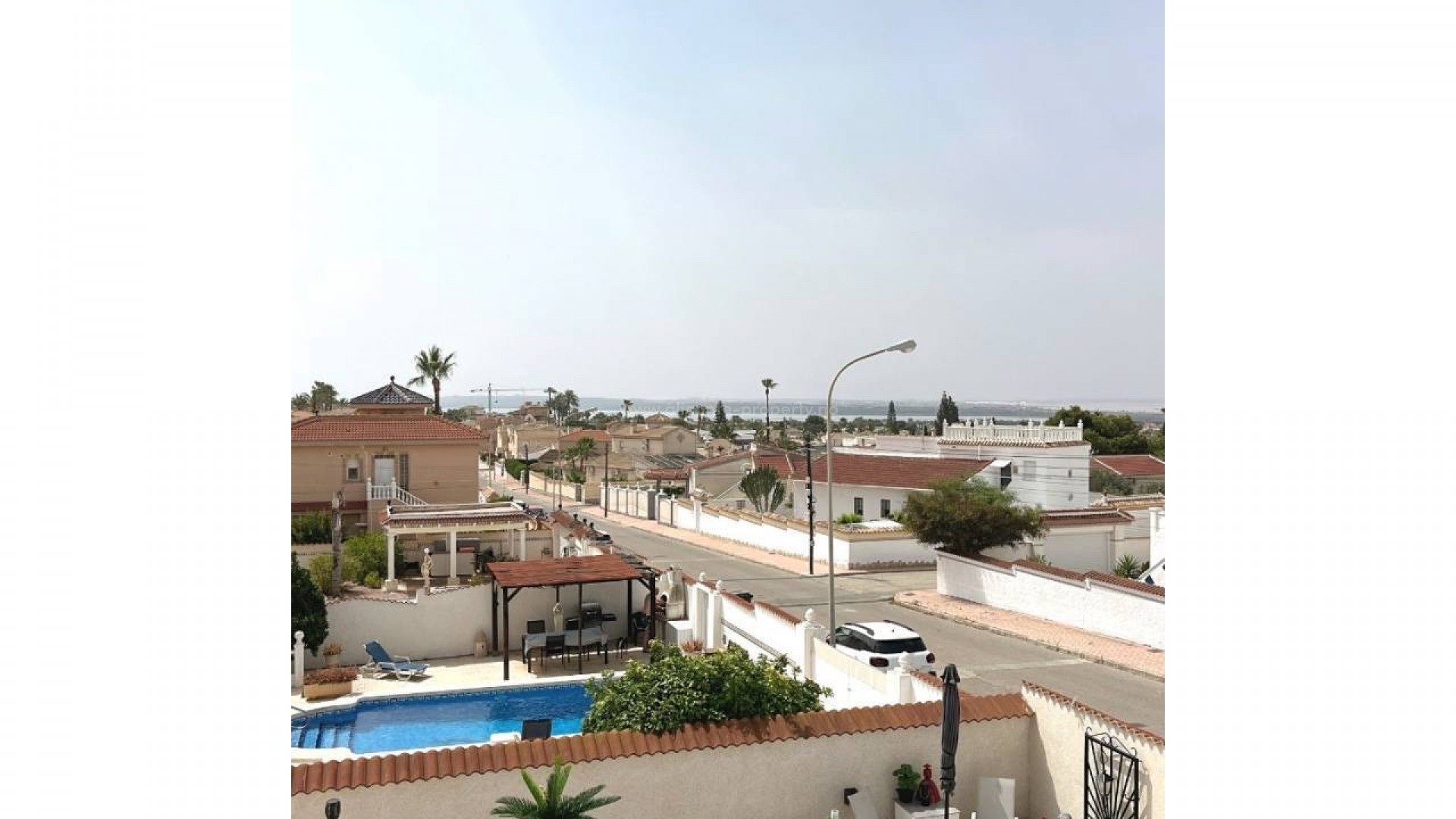 Villa in Town Center