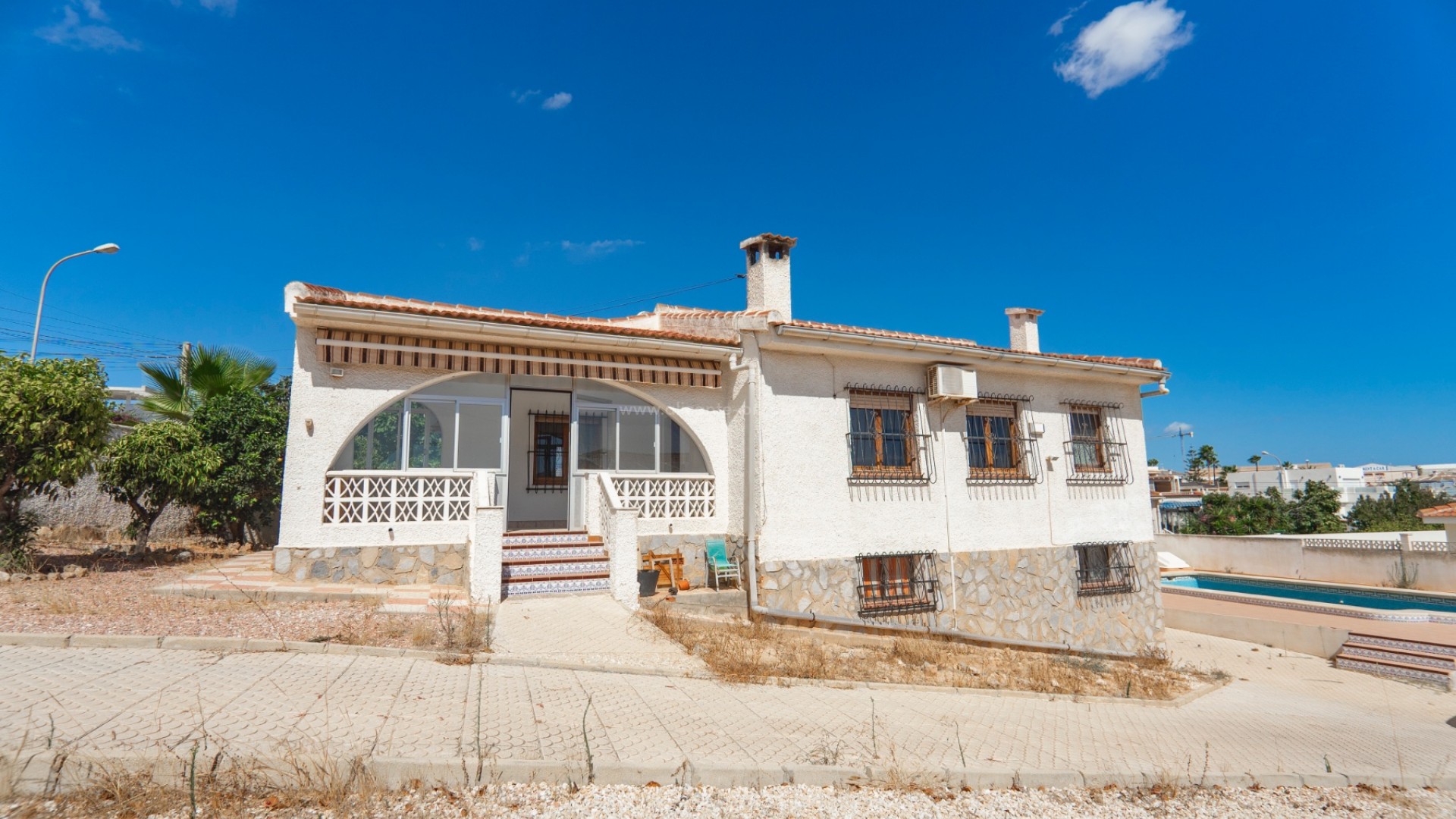 Villa in Town Center