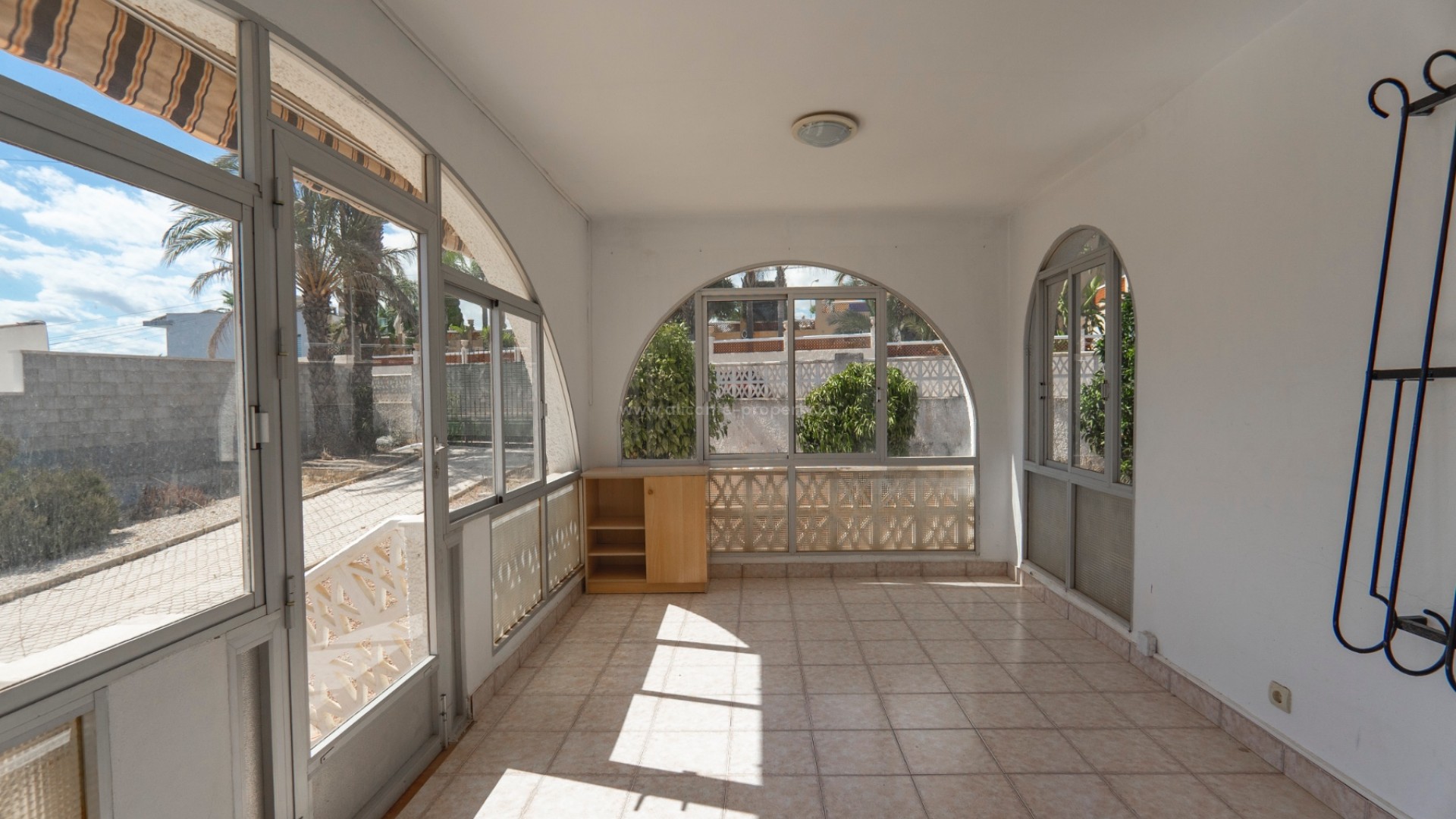 Villa in Town Center