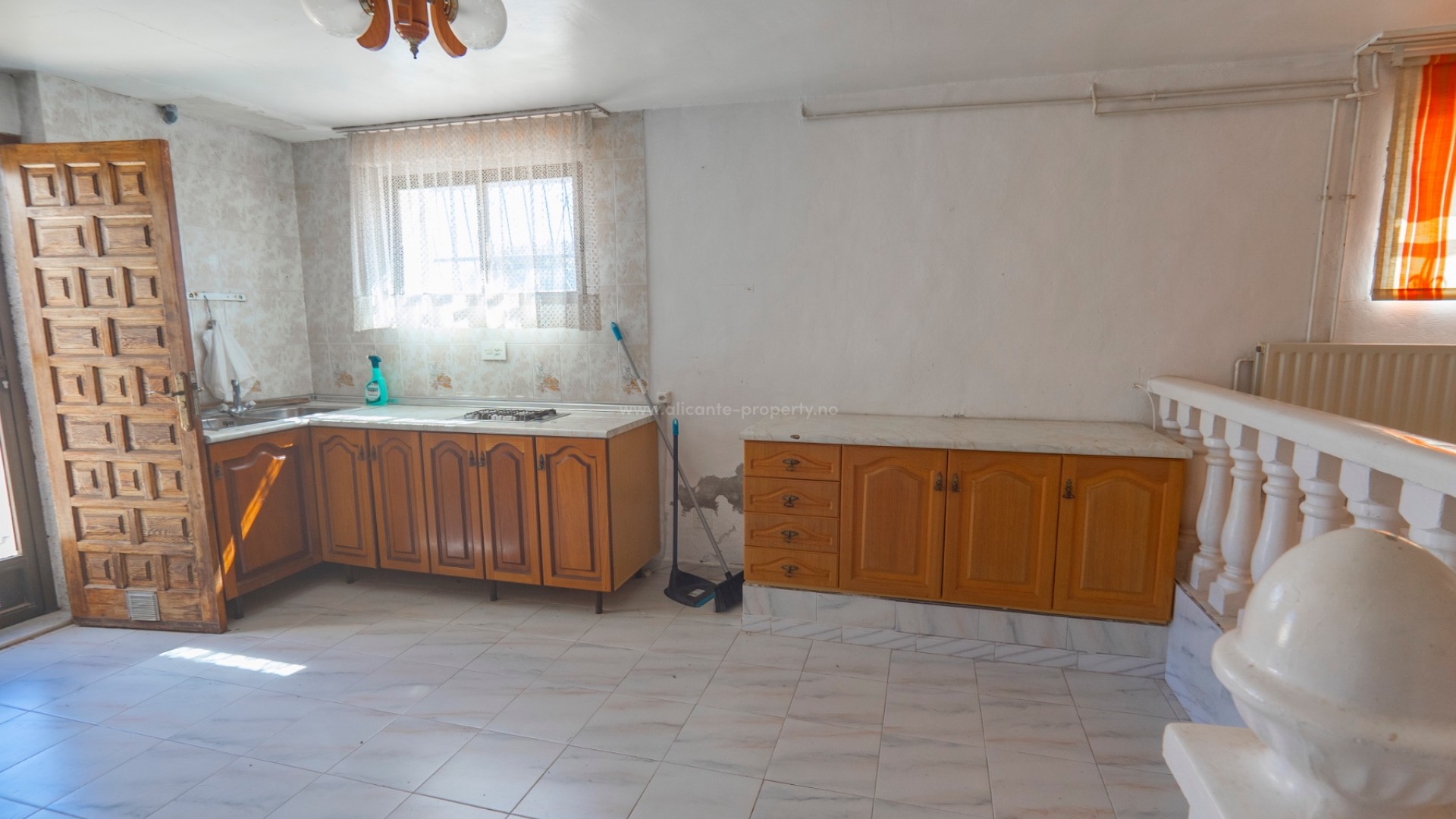 Villa in Town Center