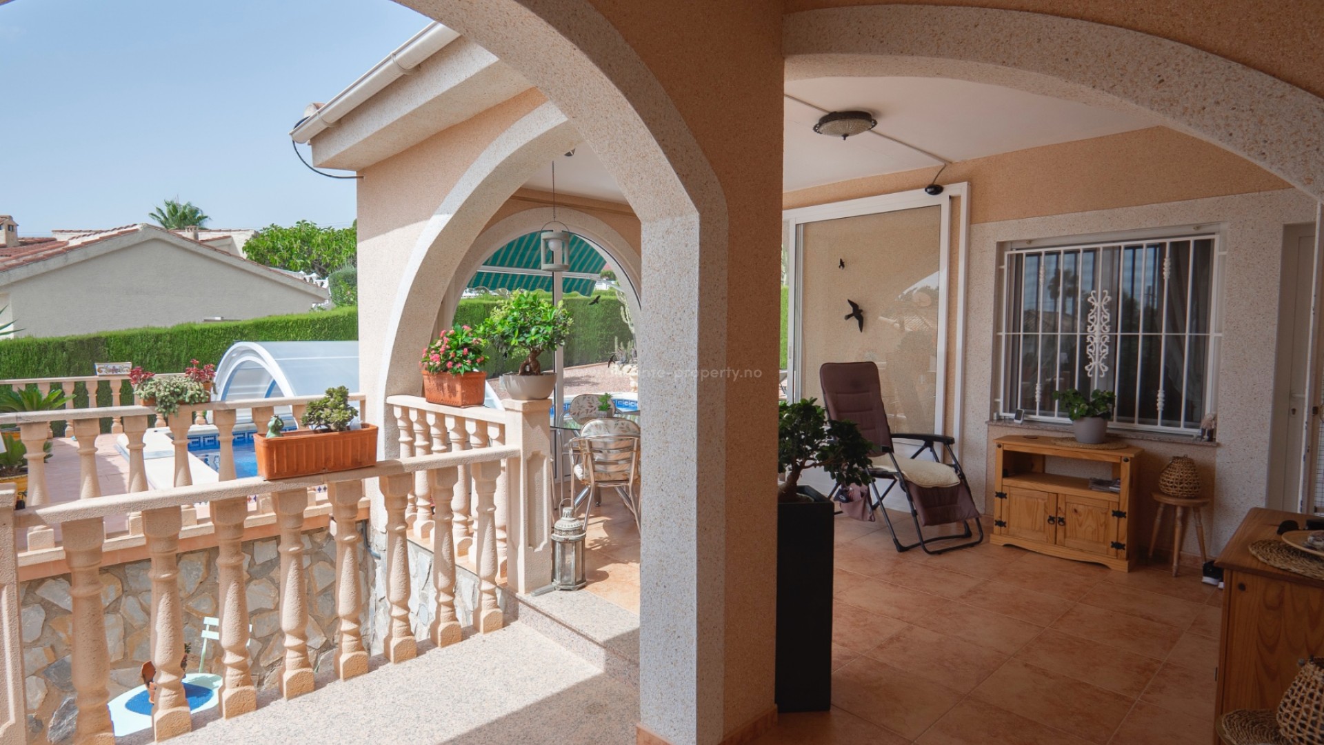 Villa in Town Center