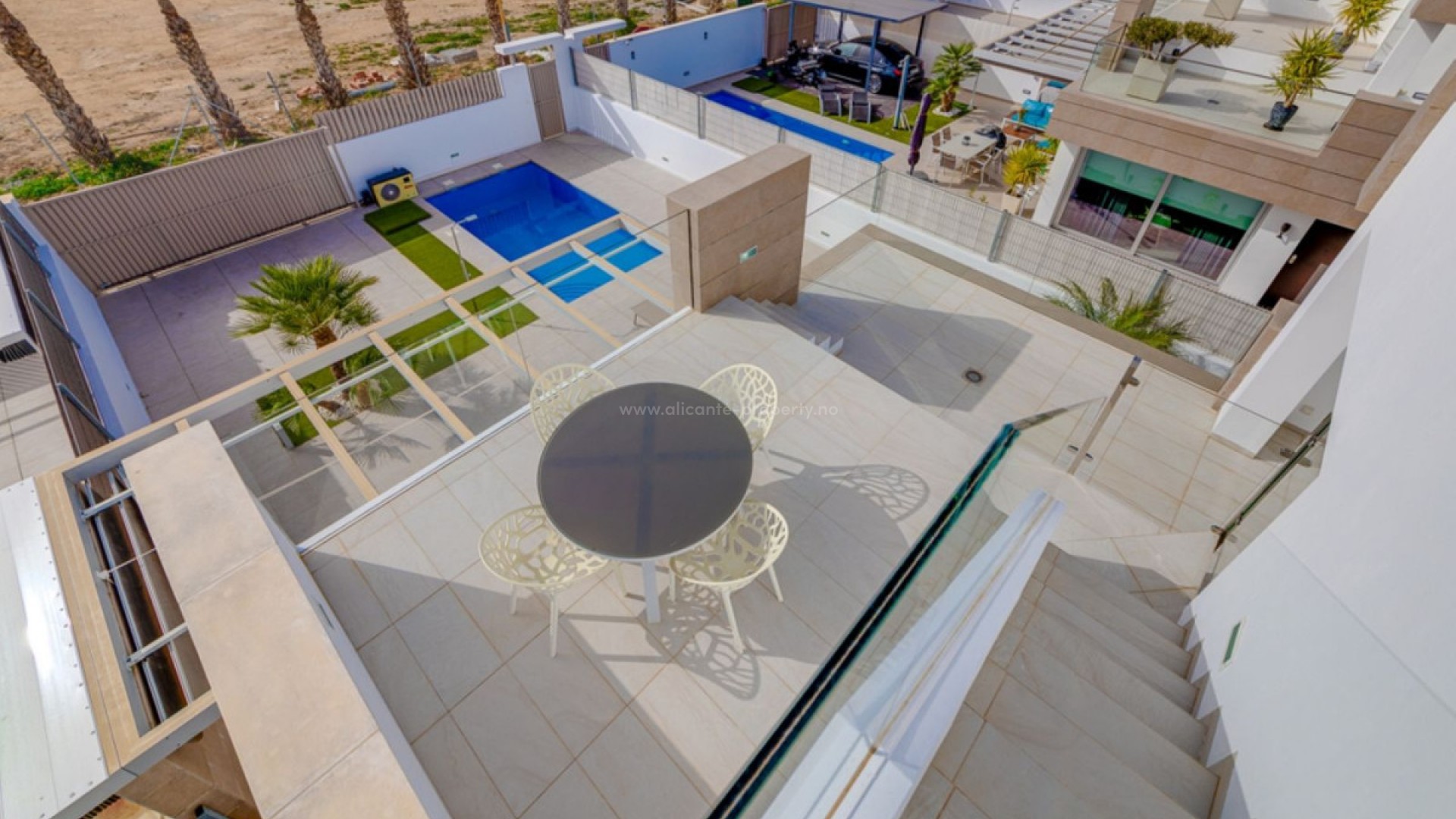 Villa in Urbanización El Raso