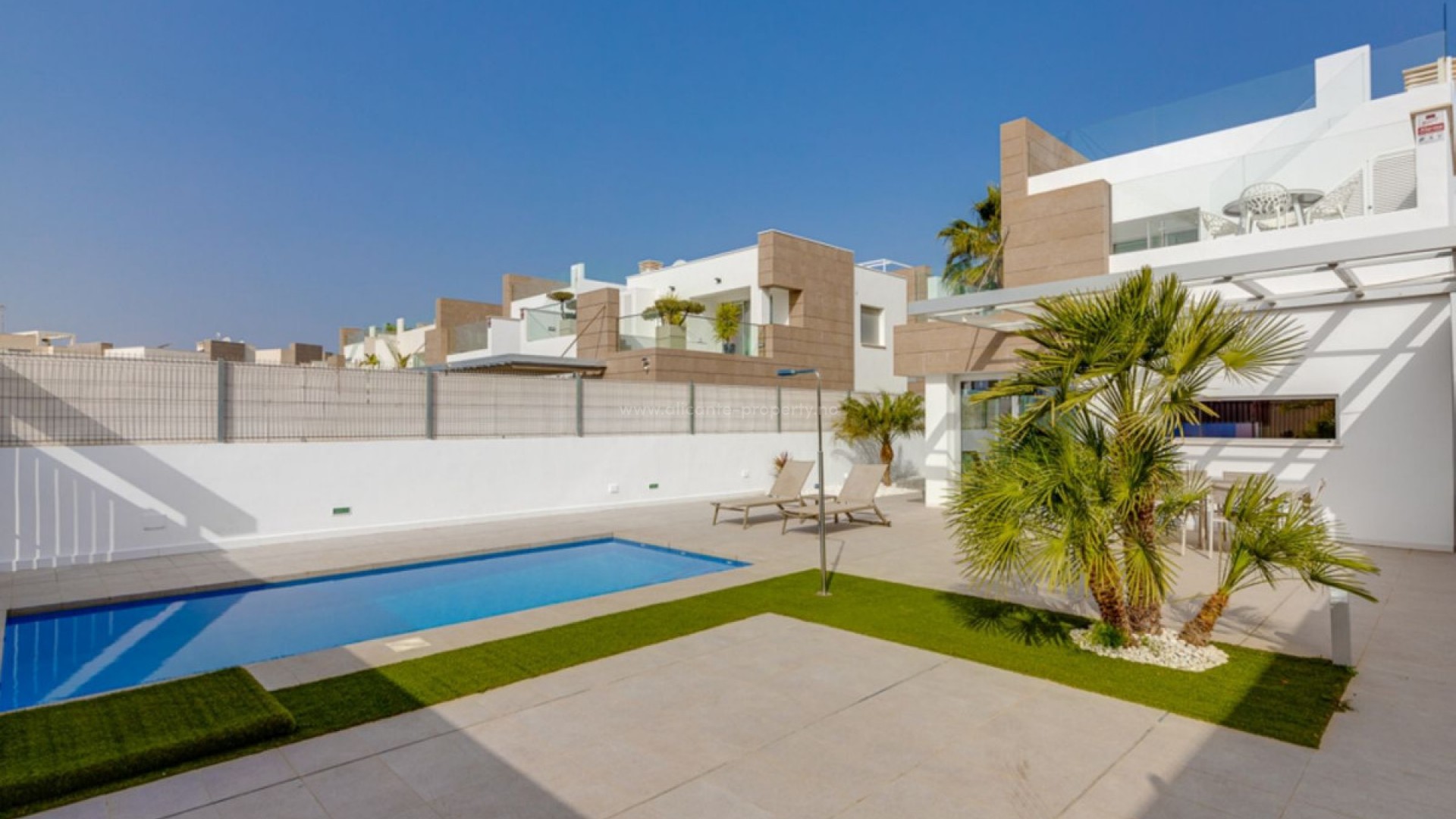 Villa in Urbanización El Raso