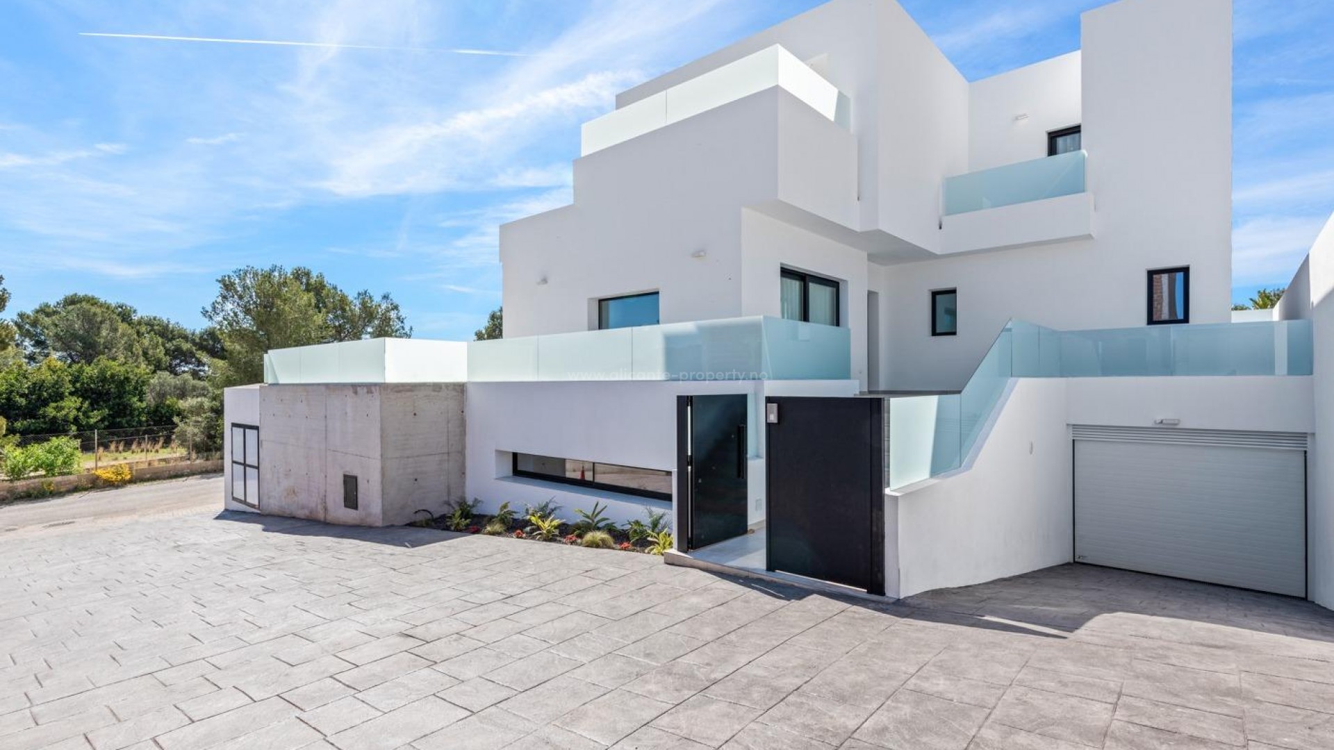 Villa in Urbanizaciones