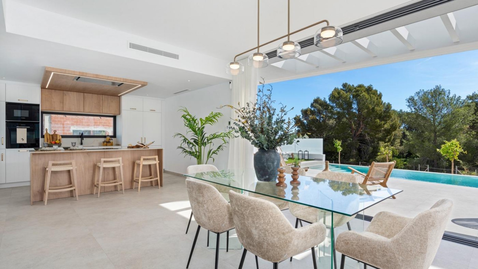 Villa in Urbanizaciones