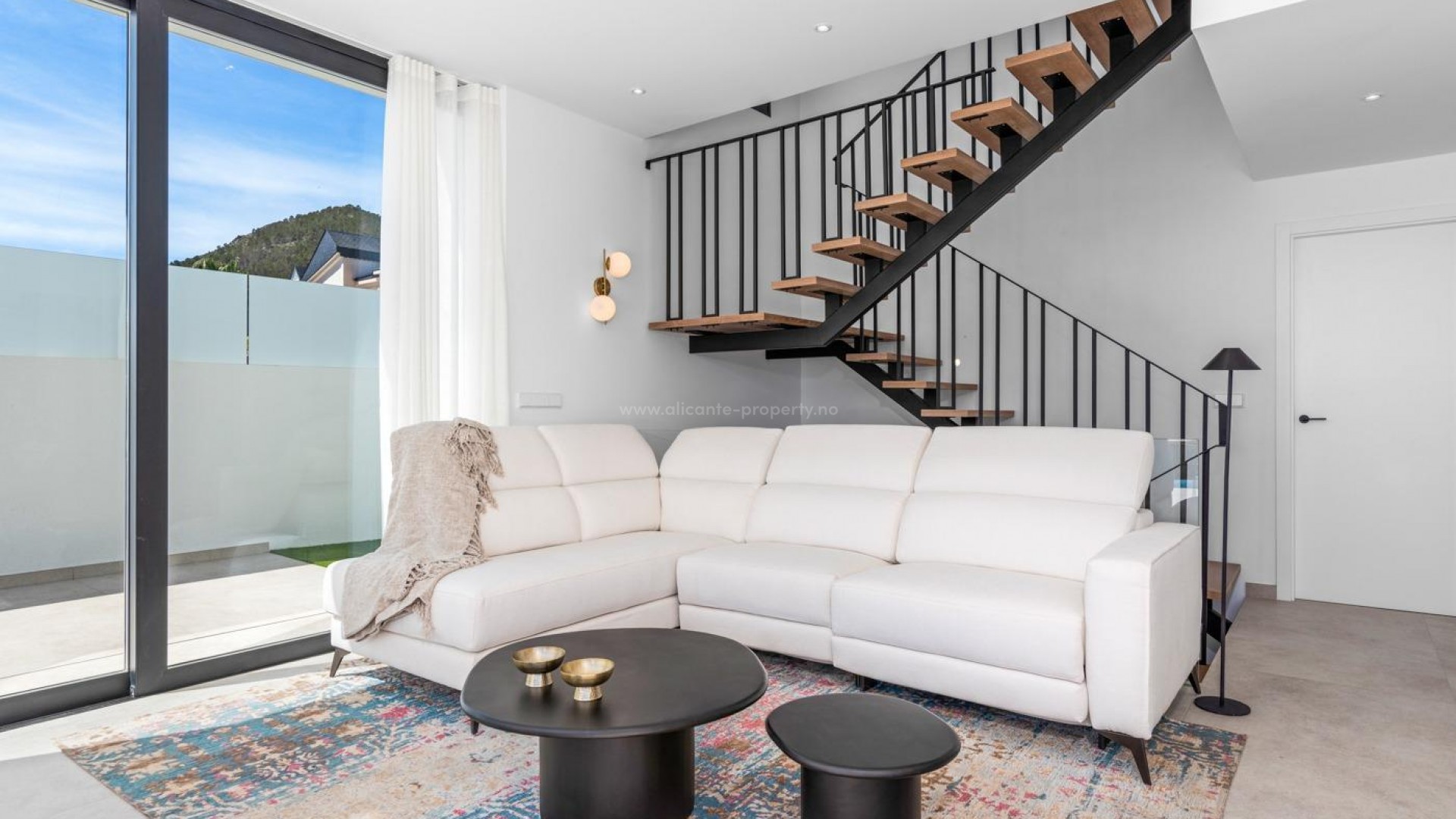 Villa in Urbanizaciones