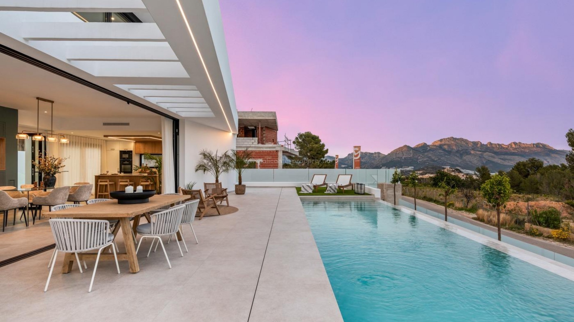 Villa in Urbanizaciones