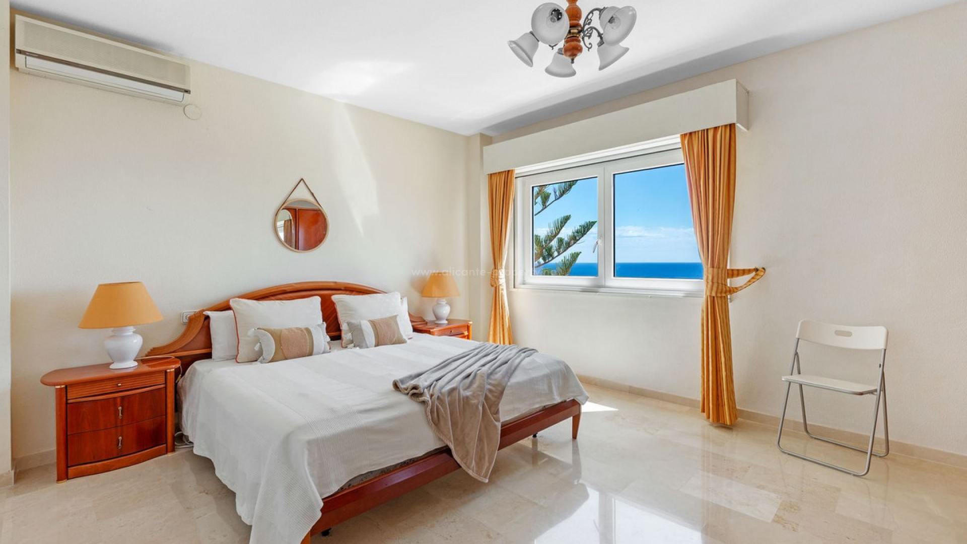 Villa in Villajoyosa Centro