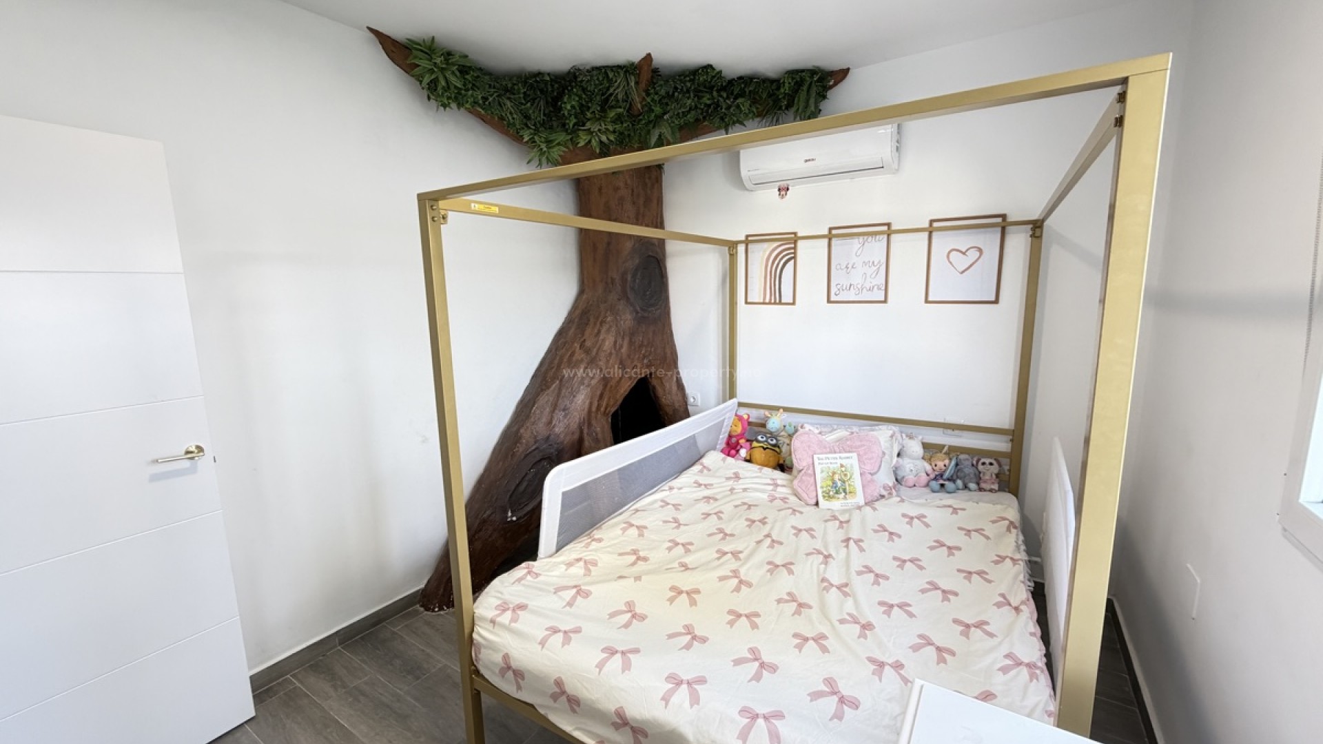 Villa in Villamartín