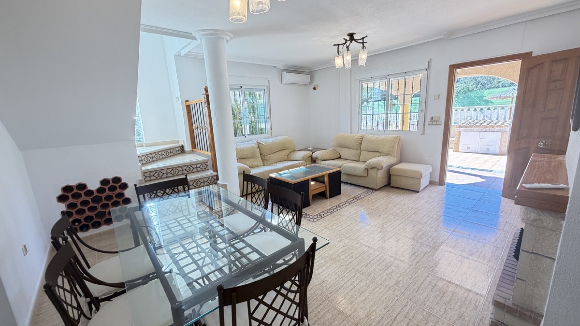 Villa in Villamartín