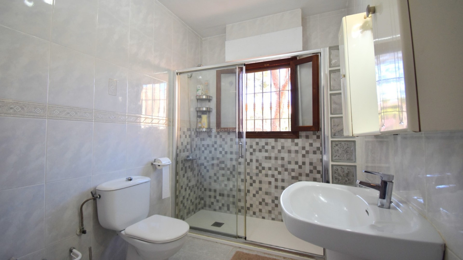 Villa in Villamartín