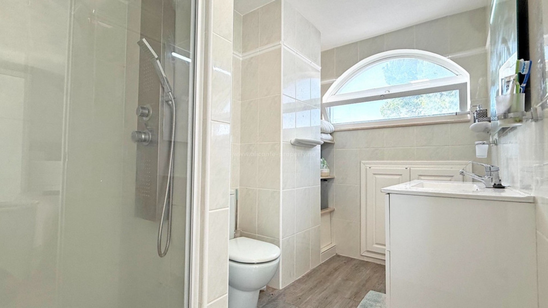 Villa in Villamartín